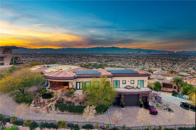 472 Saint Moritz Drive, Henderson, NV 89012