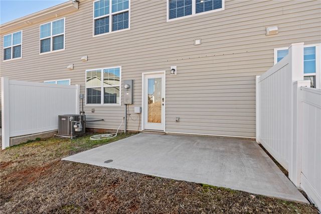 452 Bee Cove Way, Pendleton, SC 29670