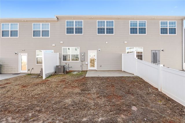 452 Bee Cove Way, Pendleton, SC 29670