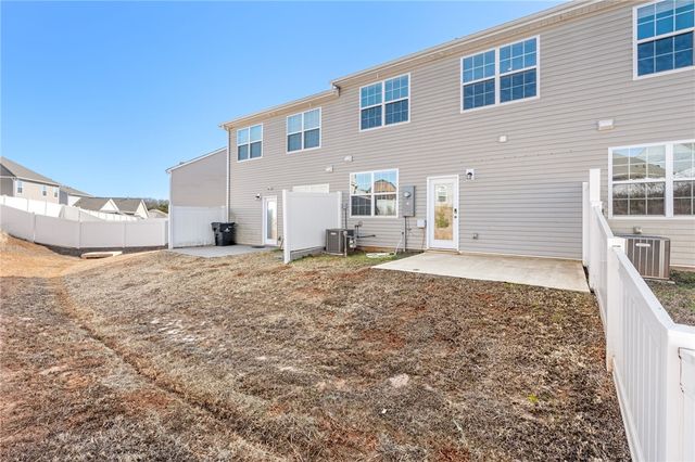 452 Bee Cove Way, Pendleton, SC 29670