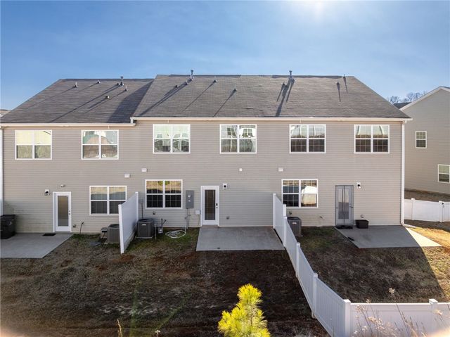 452 Bee Cove Way, Pendleton, SC 29670