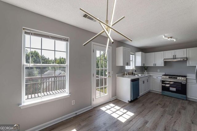 4378 Lodgeview Place, Douglasville, GA 30135