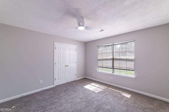 4378 Lodgeview Place, Douglasville, GA 30135