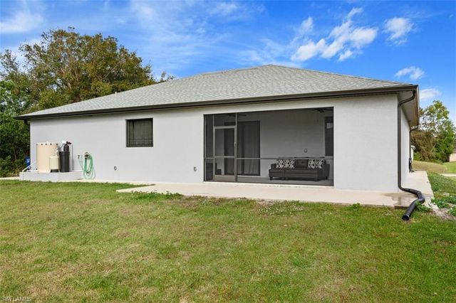 2709 6th ST W, Lehigh Acres, FL 33971