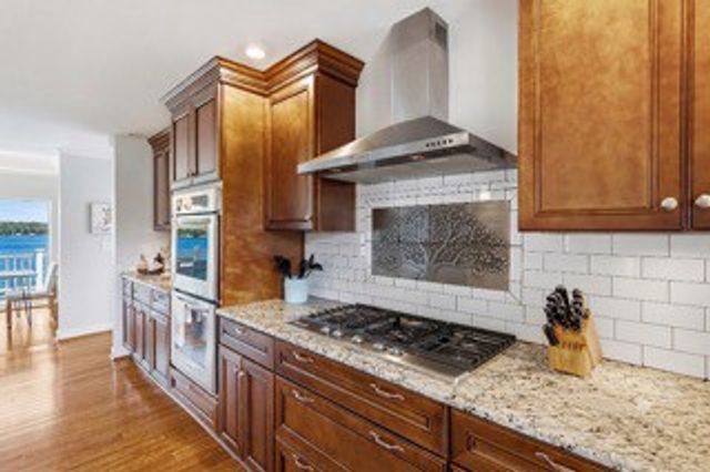 389 Green Harbor Rd, Old Hickory, TN 37138