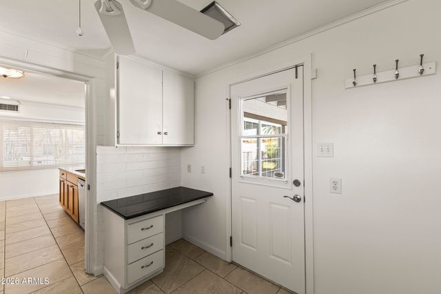 6426 E WILSHIRE Drive, Scottsdale, AZ 85257