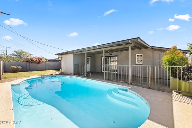 6426 E WILSHIRE Drive, Scottsdale, AZ 85257