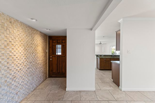 6426 E WILSHIRE Drive, Scottsdale, AZ 85257