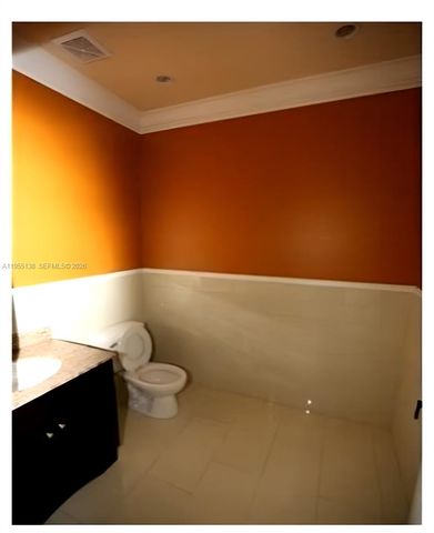 6135 NW 167th St E19, Hialeah, FL 33015