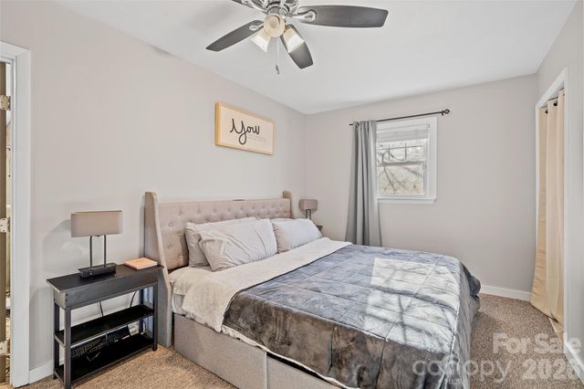 294 Timberlane Drive, Etowah, NC 28729