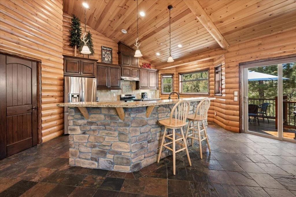 Image 8 of property listing at 132 Stony Creek Road, Big Bear, CA 92315