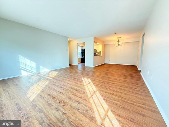 1707 SOCIETY PL, Newtown, PA 18940