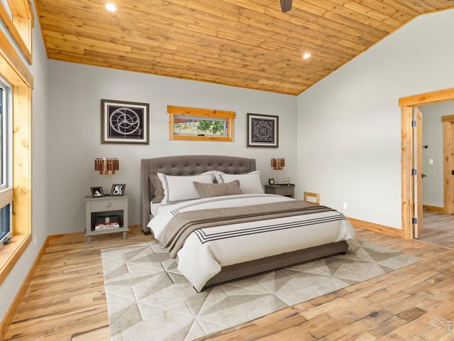 659 Peak View Dr, Estes Park, CO 80517