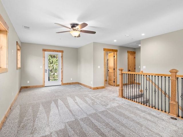659 Peak View Dr, Estes Park, CO 80517