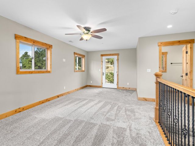 659 Peak View Dr, Estes Park, CO 80517
