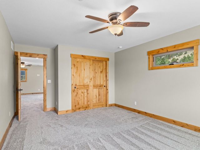 659 Peak View Dr, Estes Park, CO 80517