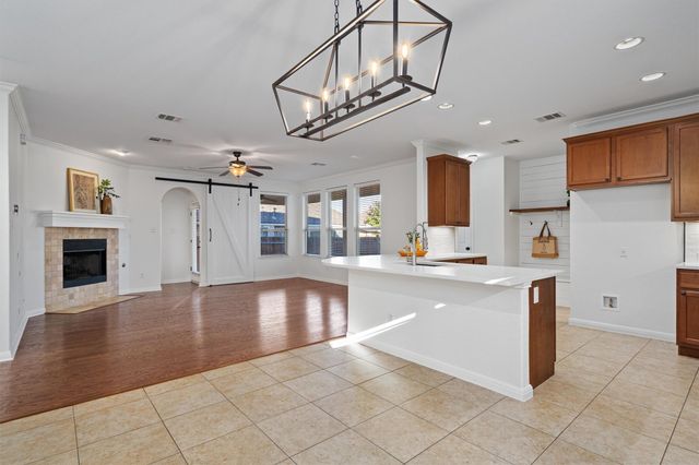 422 Village Commons BLVD, Georgetown, TX 78633