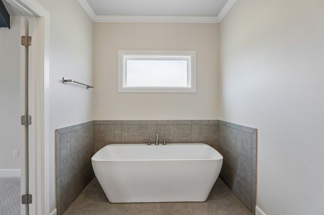 84 E 165th Place S, Glenpool, OK 74033
