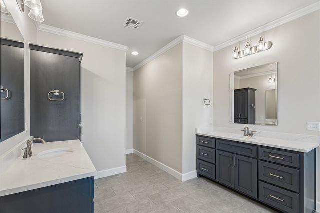 84 E 165th Place S, Glenpool, OK 74033