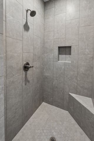 84 E 165th Place S, Glenpool, OK 74033