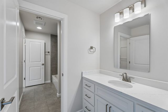 84 E 165th Place S, Glenpool, OK 74033