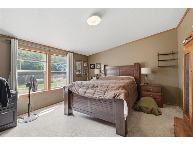 1041 220th Avenue, New Richmond, WI 54017