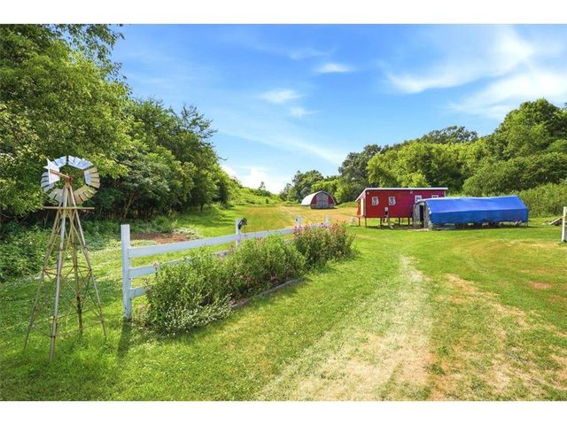 1041 220th Avenue, New Richmond, WI 54017