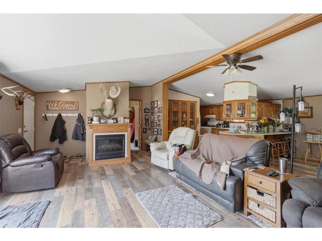 1041 220th Avenue, New Richmond, WI 54017