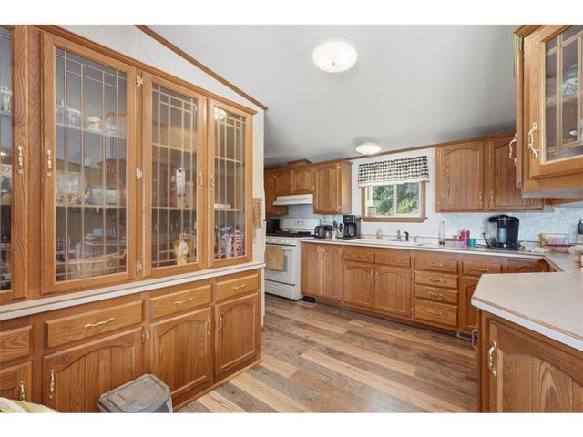 1041 220th Avenue, New Richmond, WI 54017