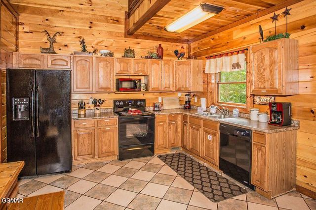 213 222223 Amet Way, Cosby, TN 37722