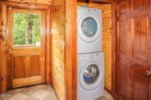 213 222223 Amet Way, Cosby, TN 37722