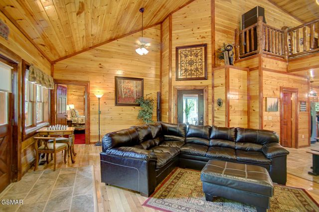 213 222223 Amet Way, Cosby, TN 37722