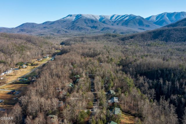 213 222223 Amet Way, Cosby, TN 37722