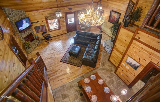 213 222223 Amet Way, Cosby, TN 37722