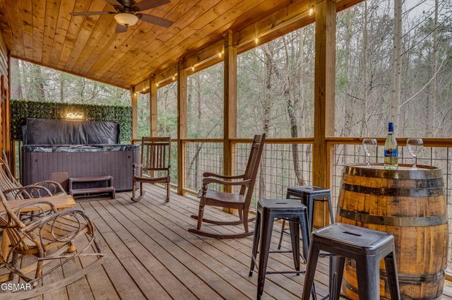 213 222223 Amet Way, Cosby, TN 37722