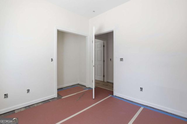 11 West Street, Savannah, GA 31415