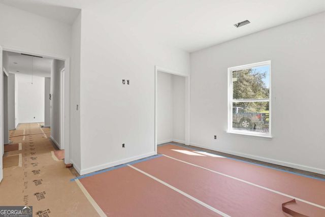 11 West Street, Savannah, GA 31415