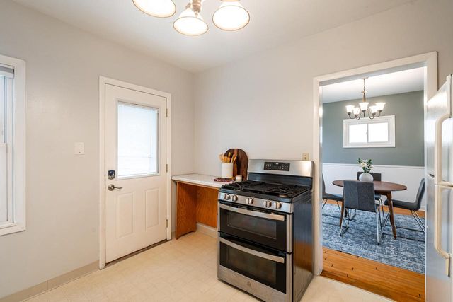 2868 S Ellen STREET, Milwaukee, WI 53207