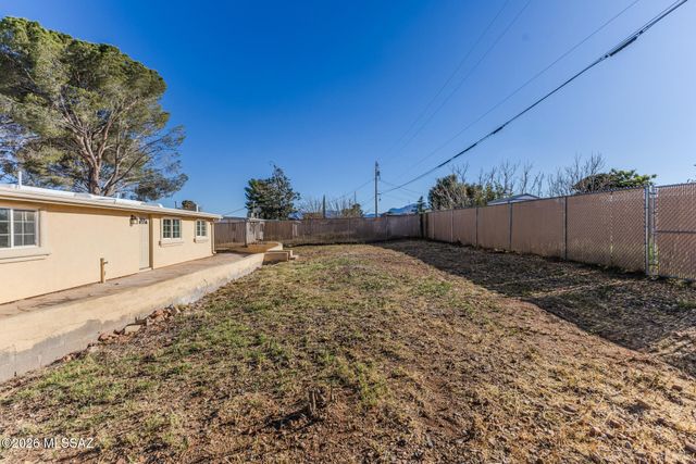 205 3rd Street, Huachuca City, AZ 85616
