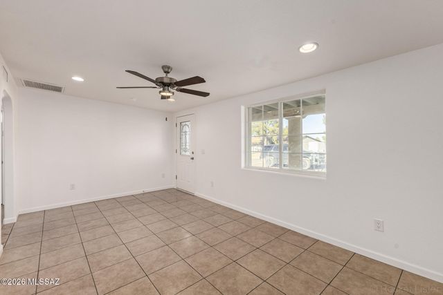 205 3rd Street, Huachuca City, AZ 85616