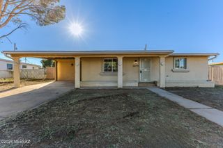 205 3rd Street, Huachuca City, AZ 85616