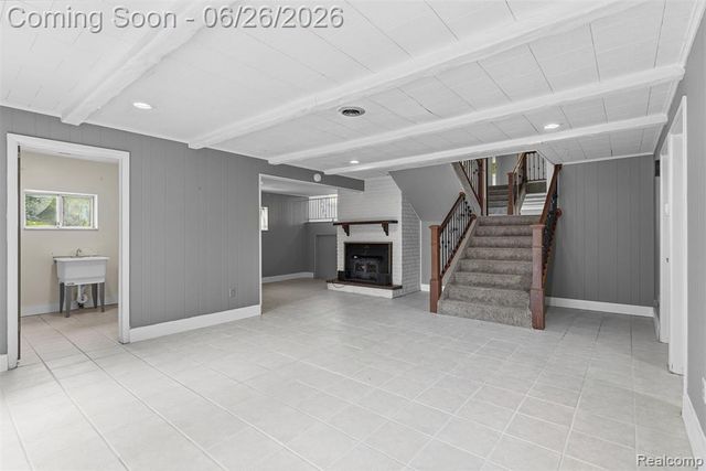 5120 Hillcrest Circle, Flint, MI 48506
