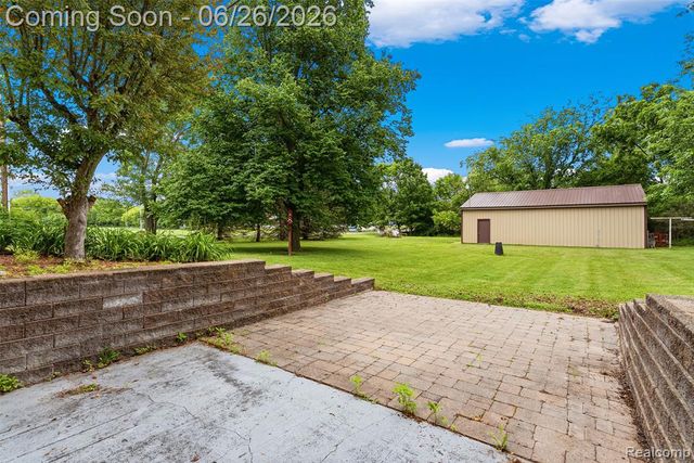 5120 Hillcrest Circle, Flint, MI 48506