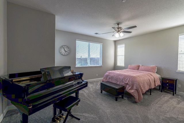 1722 Timbrel Way, Rocklin, CA 95765