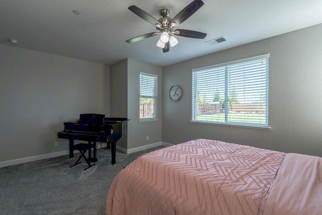 1722 Timbrel Way, Rocklin, CA 95765