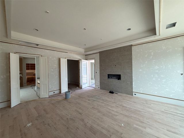 900 Healey Drive, Fairview, TX 75069