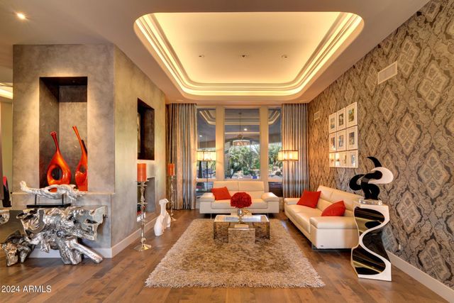 10220 E Desert Cove Avenue, Scottsdale, AZ 85260