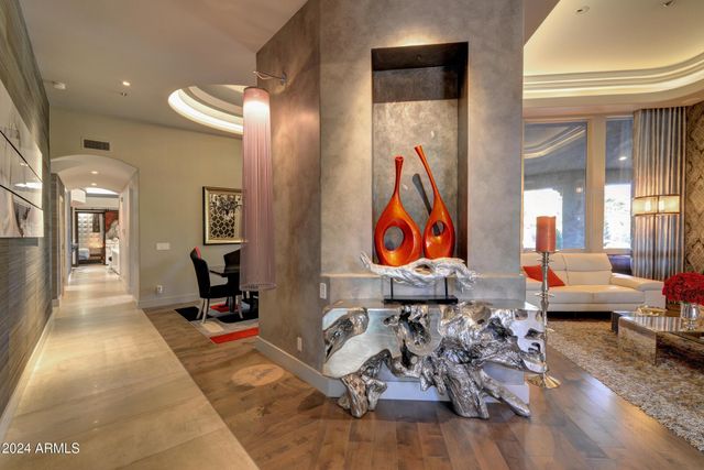 10220 E Desert Cove Avenue, Scottsdale, AZ 85260