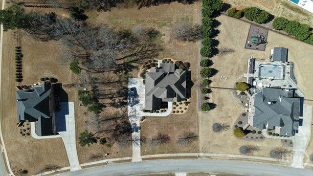 1542 Lenten Way, Statham, GA 30666