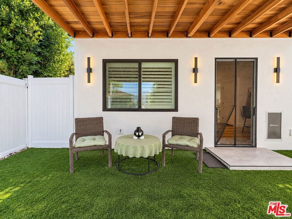 6385 Zelzah Avenue, Encino, CA 91316 — photo 5